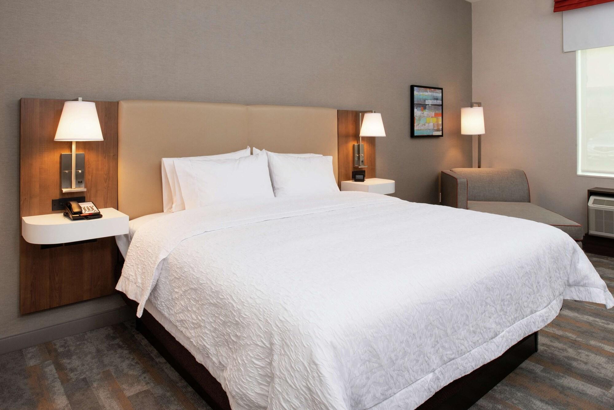 Hampton Inn & Suites Buena Park Exteriör bild